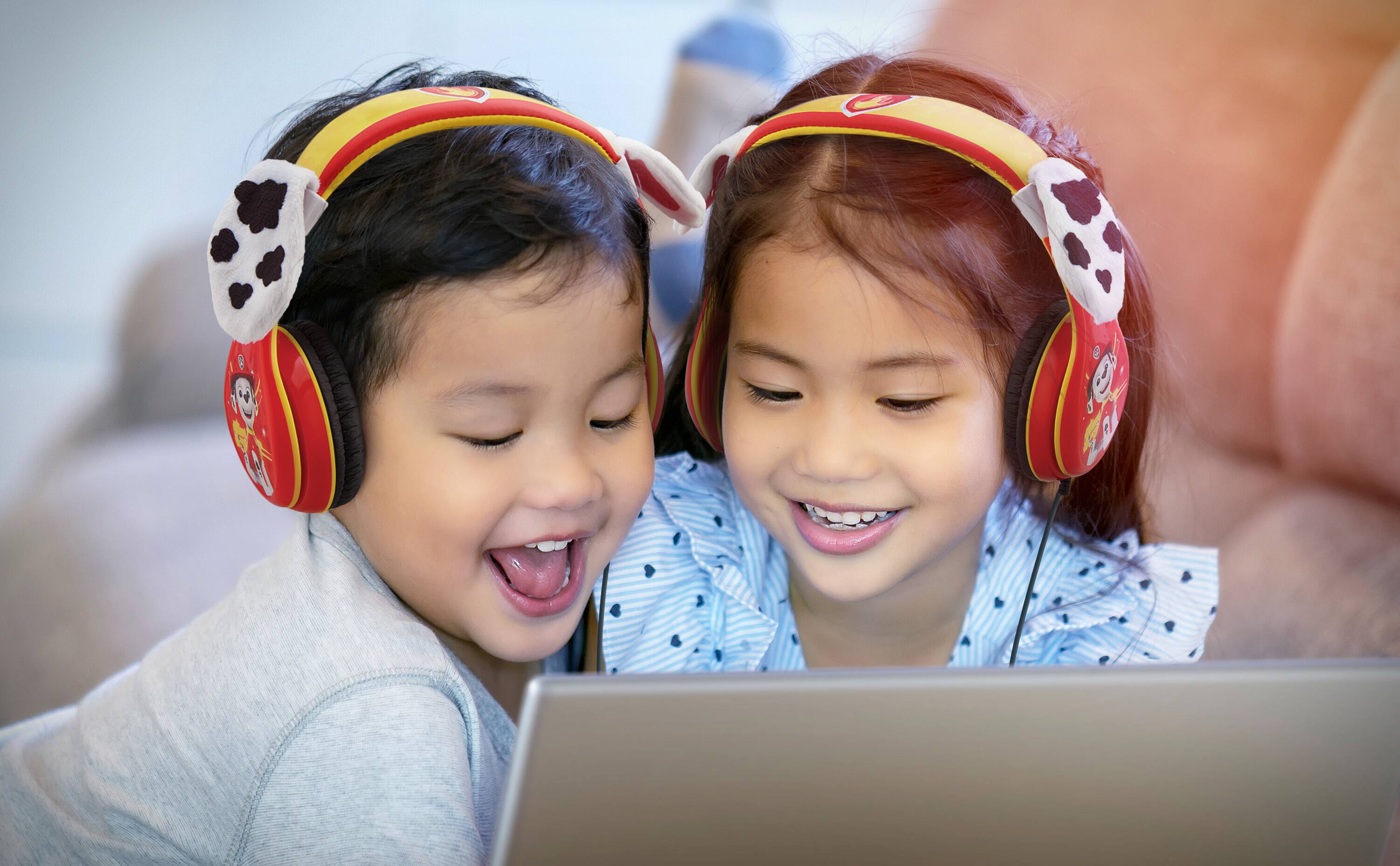 Angle. eKids - eKids Paw Patrol Marshall Wired Headphones for Kids, Children’s Headphones for School, Home, or Travel - Red.