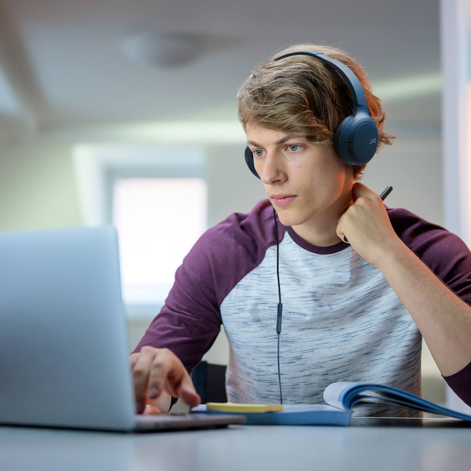 Alt View 6. JVC - Jvc Has33uca Foldable On-ear Headphones With Microphone, Usb-c, Ha-s33uc (blue) - Blue.