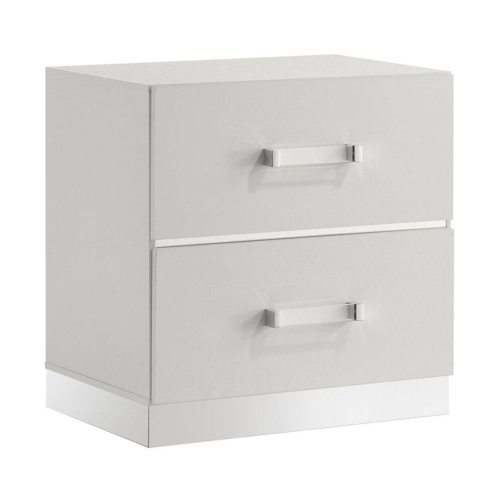 Back. New Classic Furniture - Europa Wood 2 Nightstand with Panels - White.