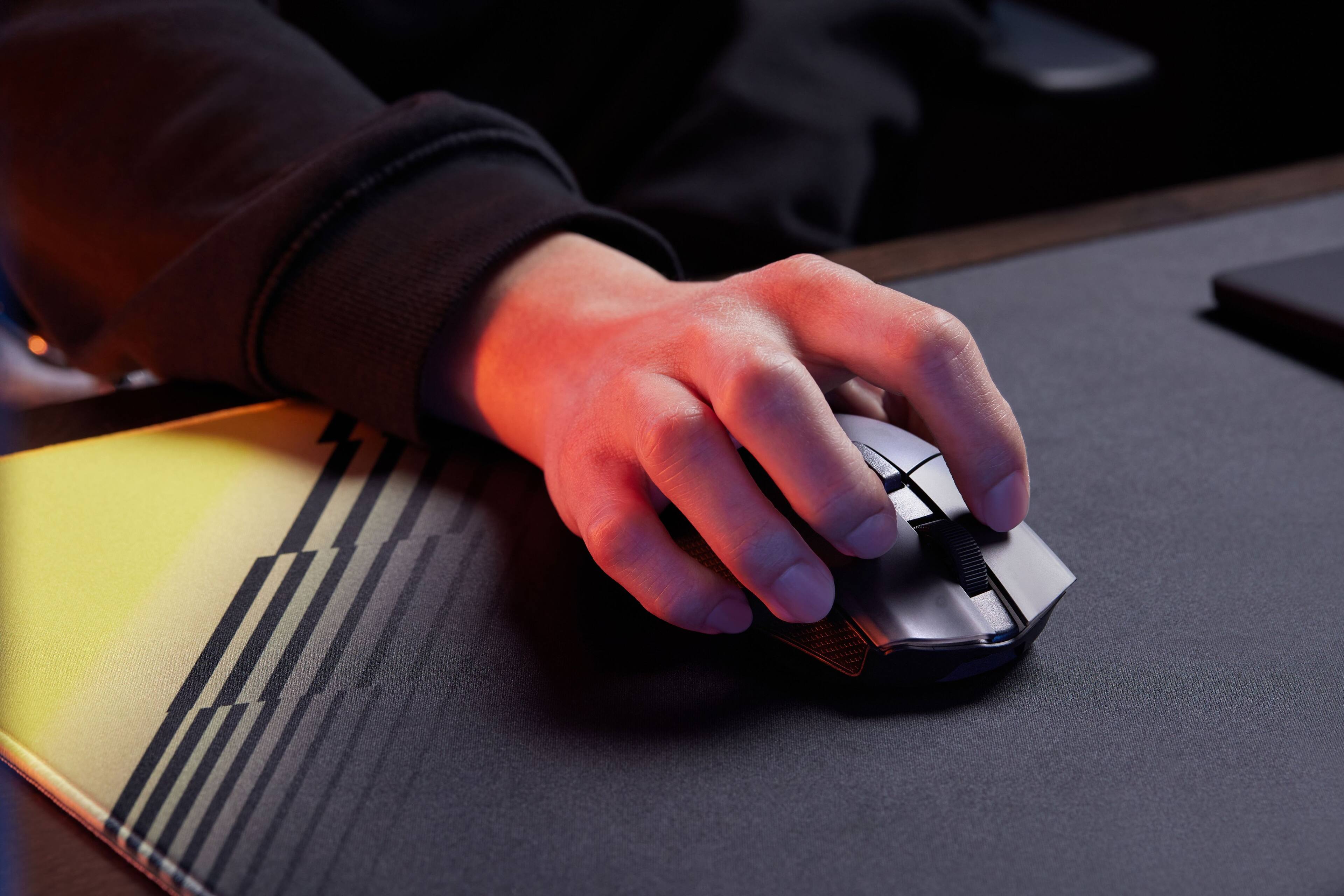 Alt View 10. CORSAIR - HARPOON v2 WIRELESS Gaming Mouse - Black.