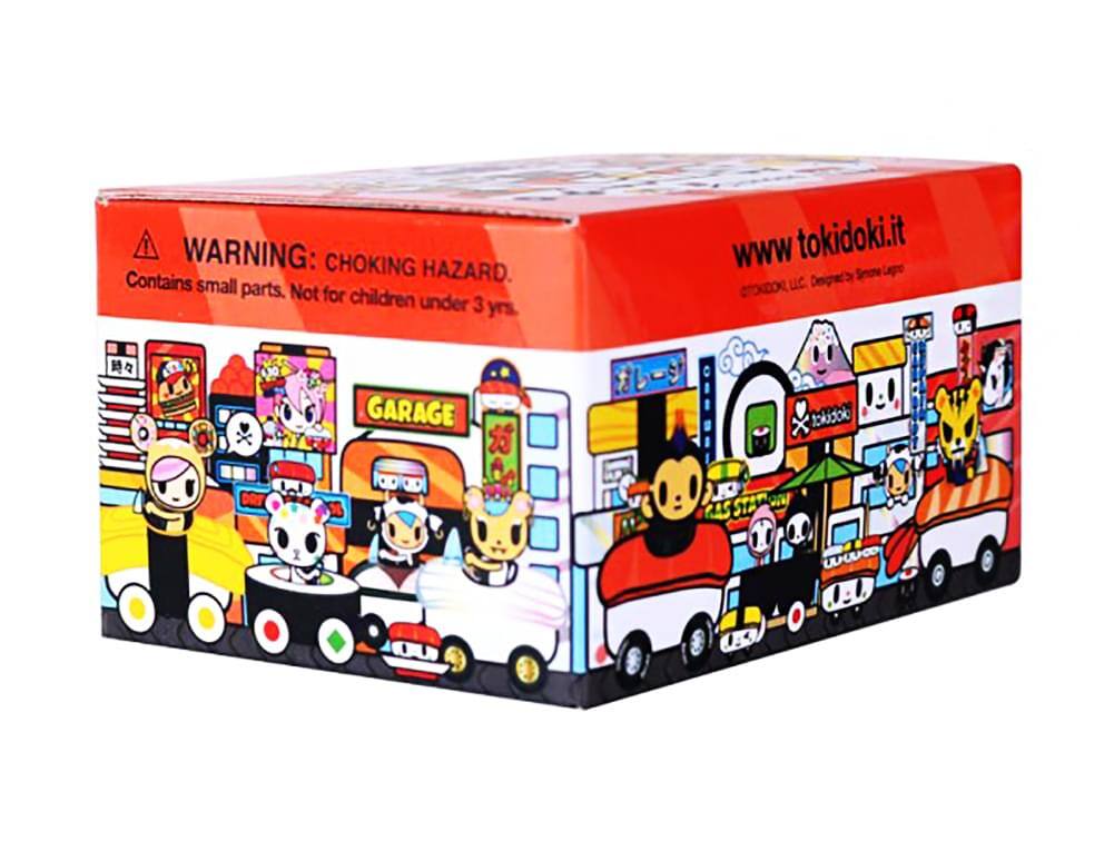 ! WARNING: CHOKING HAZARD. Contains small parts. Not for children under 3 yr.  
GARAGE  
www.tokidoki.it  
COODOR UC Desgaty OE  
lobblct UUUC U