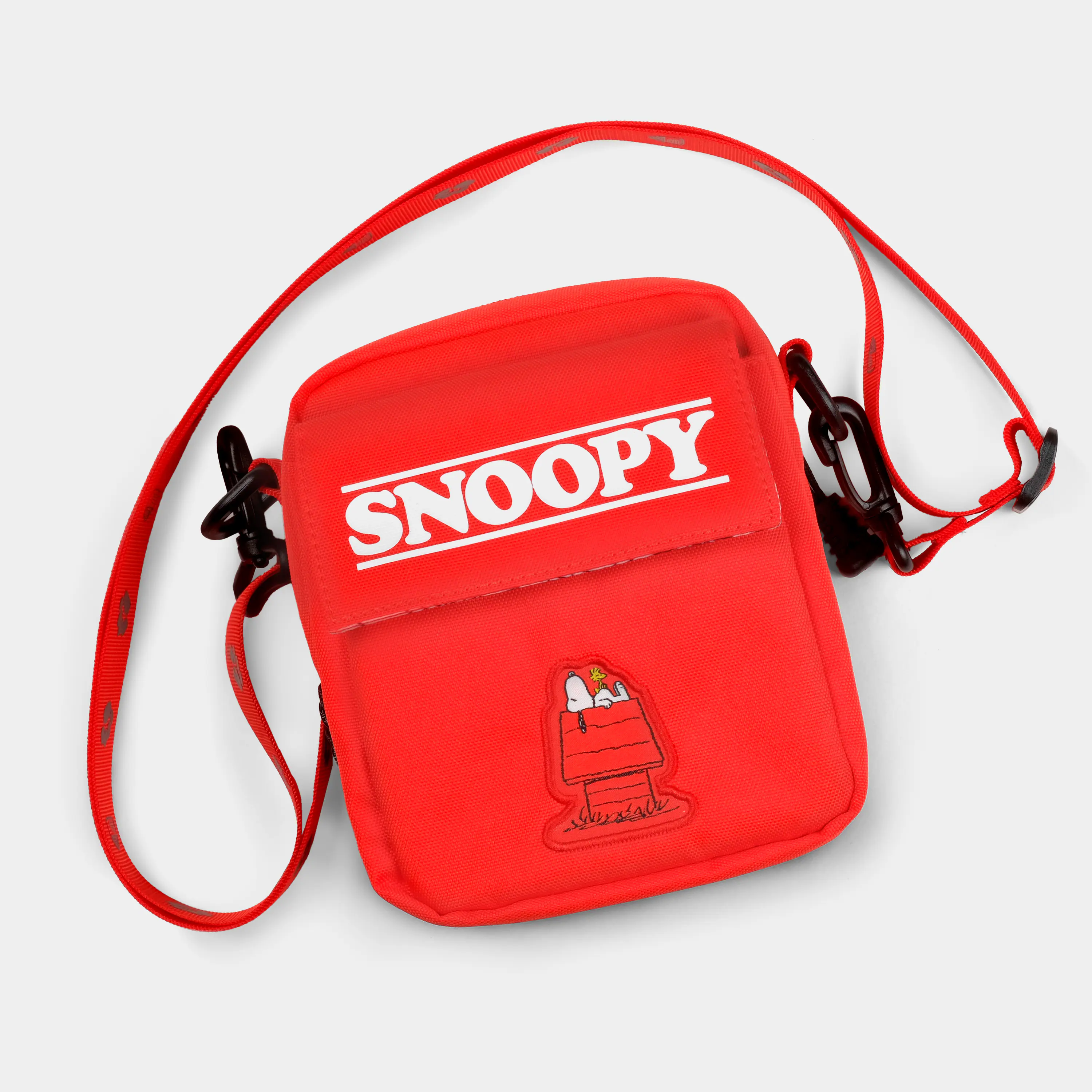 Left. Retrospekt - Snoopy Instant Camera Bag.
