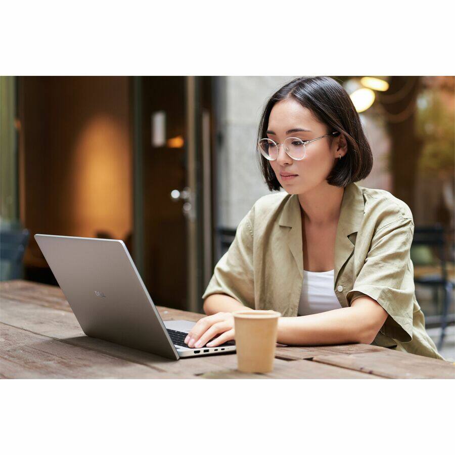 Alt View 3. Dell - Dell Pro 16 Plus PB16255 16" Copilot+ PC Notebook - Full HD Plus - 60 Hz - AMD Ryzen AI 7 PRO 350 - 32 GB - 512 GB SSD - Platinum Silver.