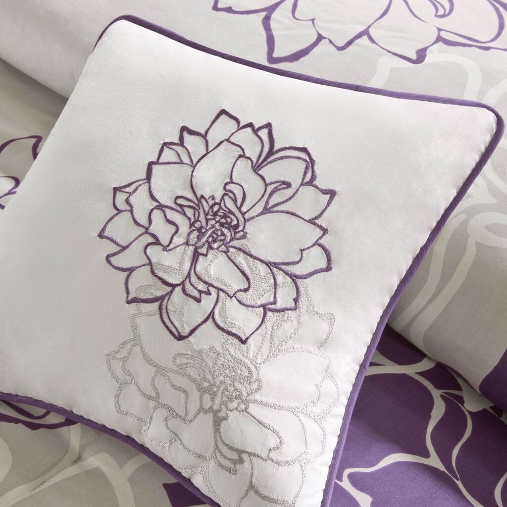 Alt View 2. Gracie Mills - Gracie Mills Glenda Floral Printed Comforter Set - Purple.