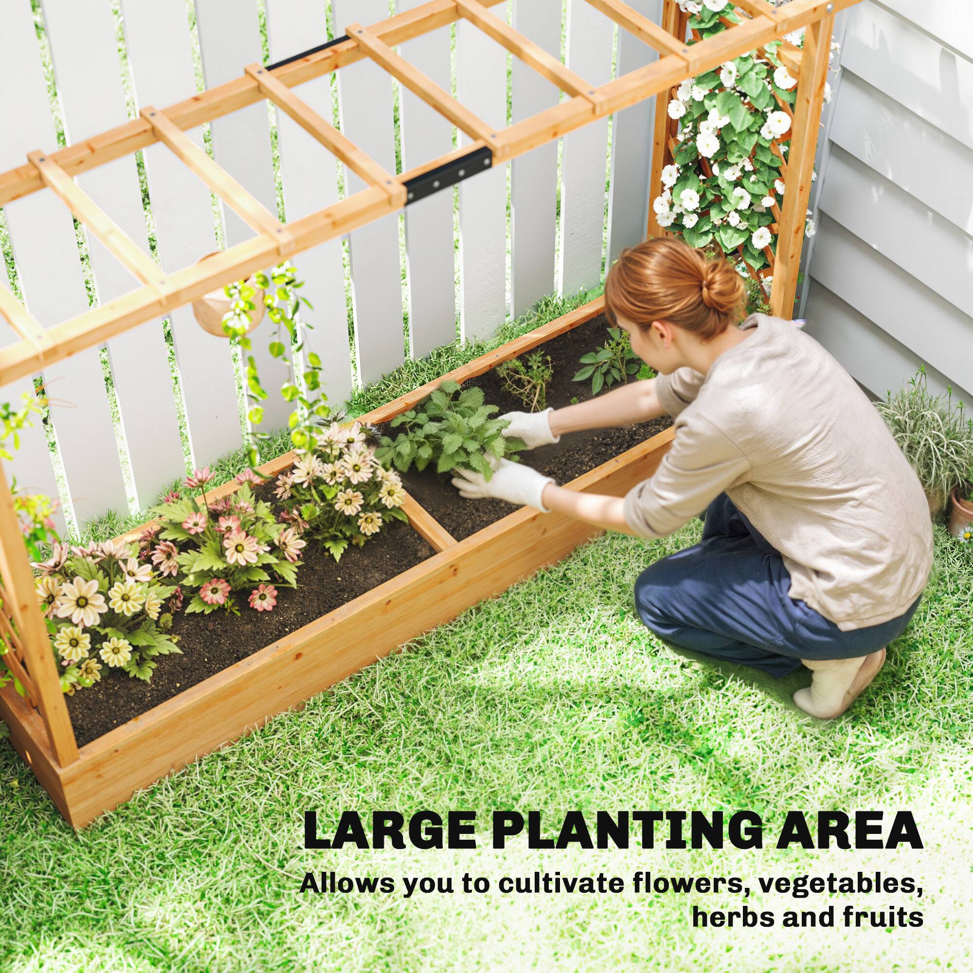 LARGE PLANTING AREA  
Allows you to cultivate flowers, vegetables, herbs and fruits