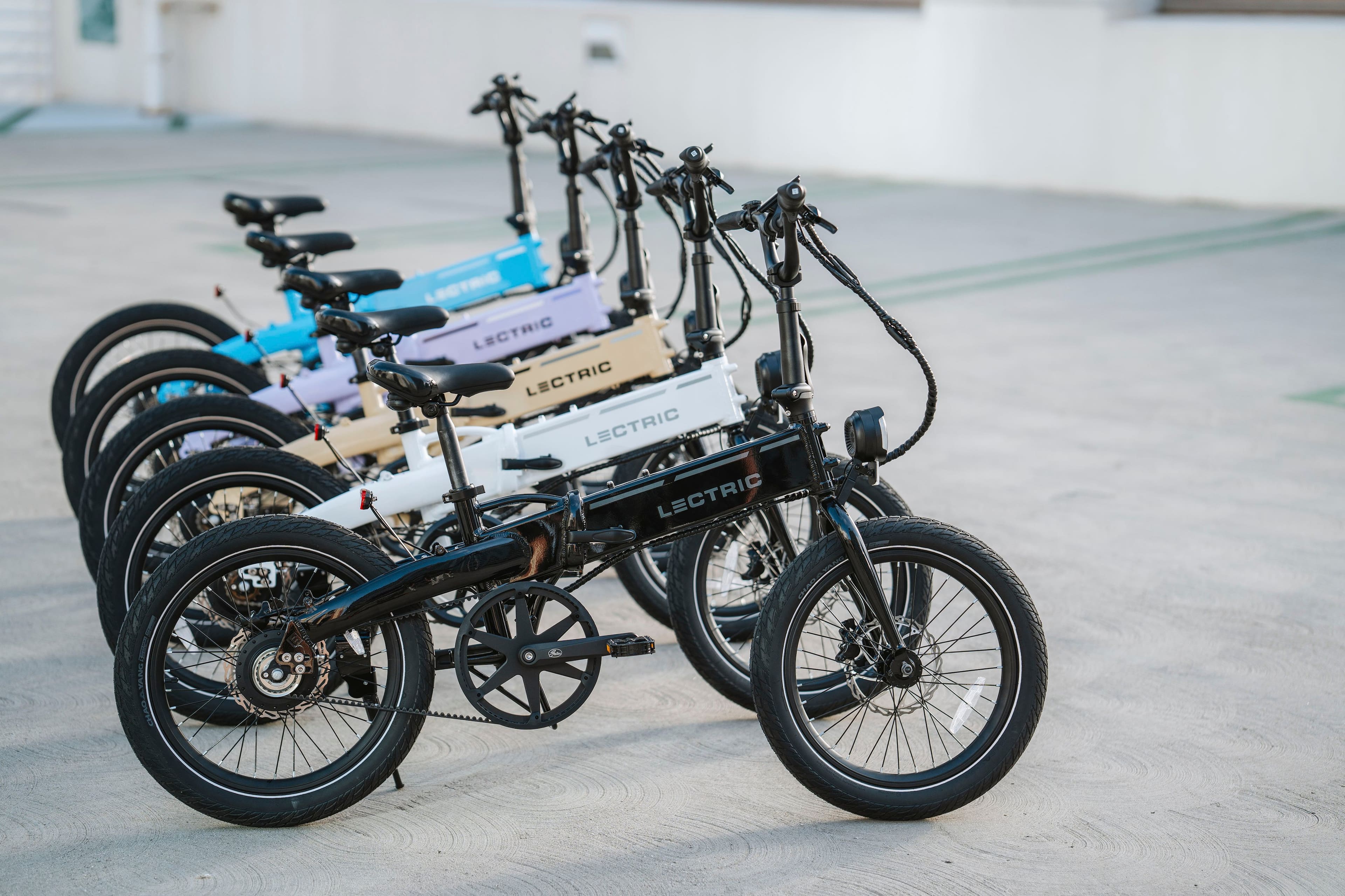 The text on the image reads "lectric."