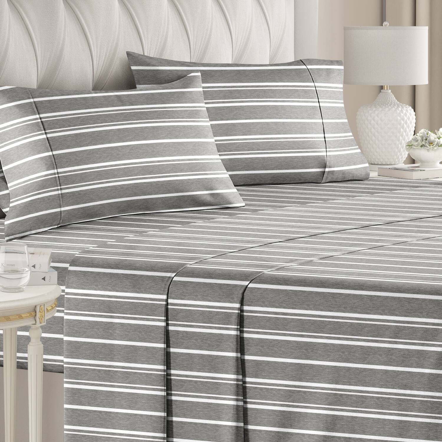 Gray Stripe Pattern