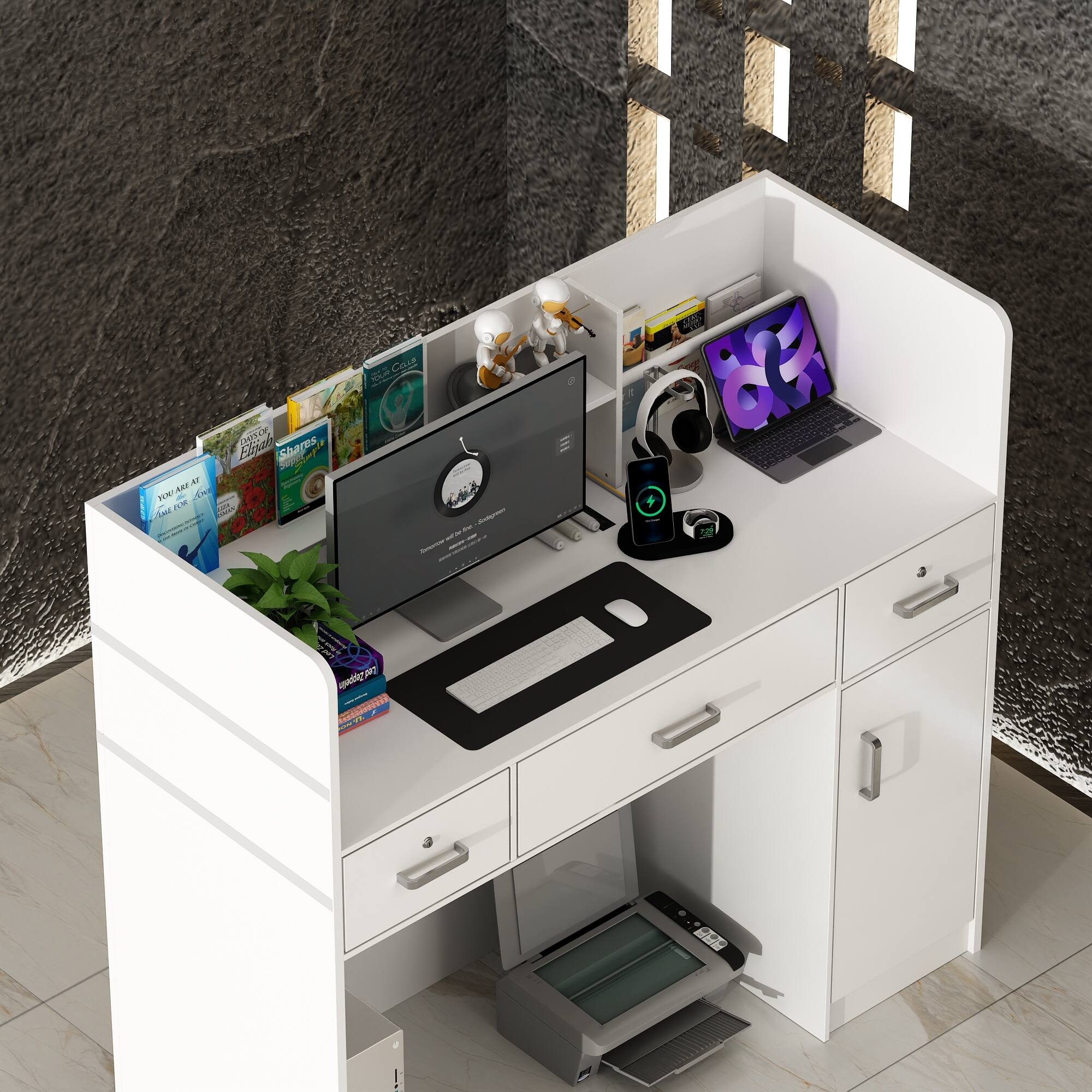 The text on the image reads "Floers CINC P Shares S N A0r AE FM oes  Csie & oN eT padig FRATSRE." However, it is not clear what this text is referring to or what it means. It could be a random combination of words or a phrase that is not related to the image of the desk with a computer, keyboard, mouse, and books.