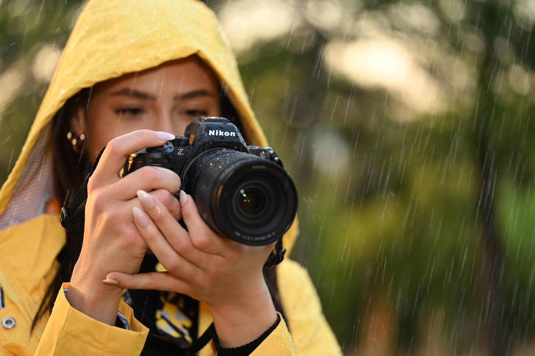 Alt View 11. Nikon - Z5II 4 K Video Mirrorless Camera Body w/ NIKKOR Z 24-200mm f/4-6.3 VR Lens - Black.