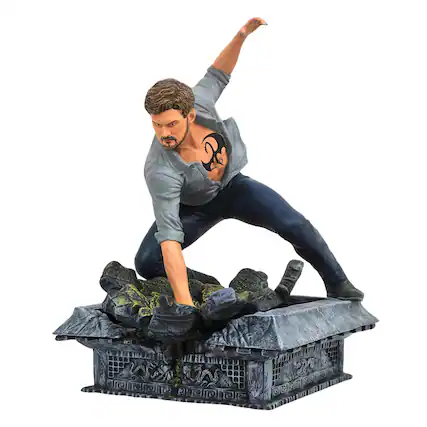 Front. Marvel - Marvel Gallery: Netflix Defenders Iron Fist 8 Inch PVC Statue - Gray.
