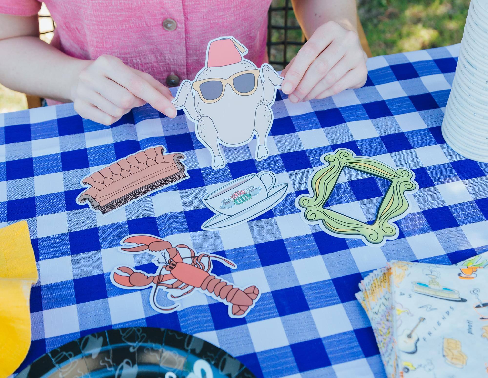 CENTRAL TERRACE  
30 20 FRIENDS