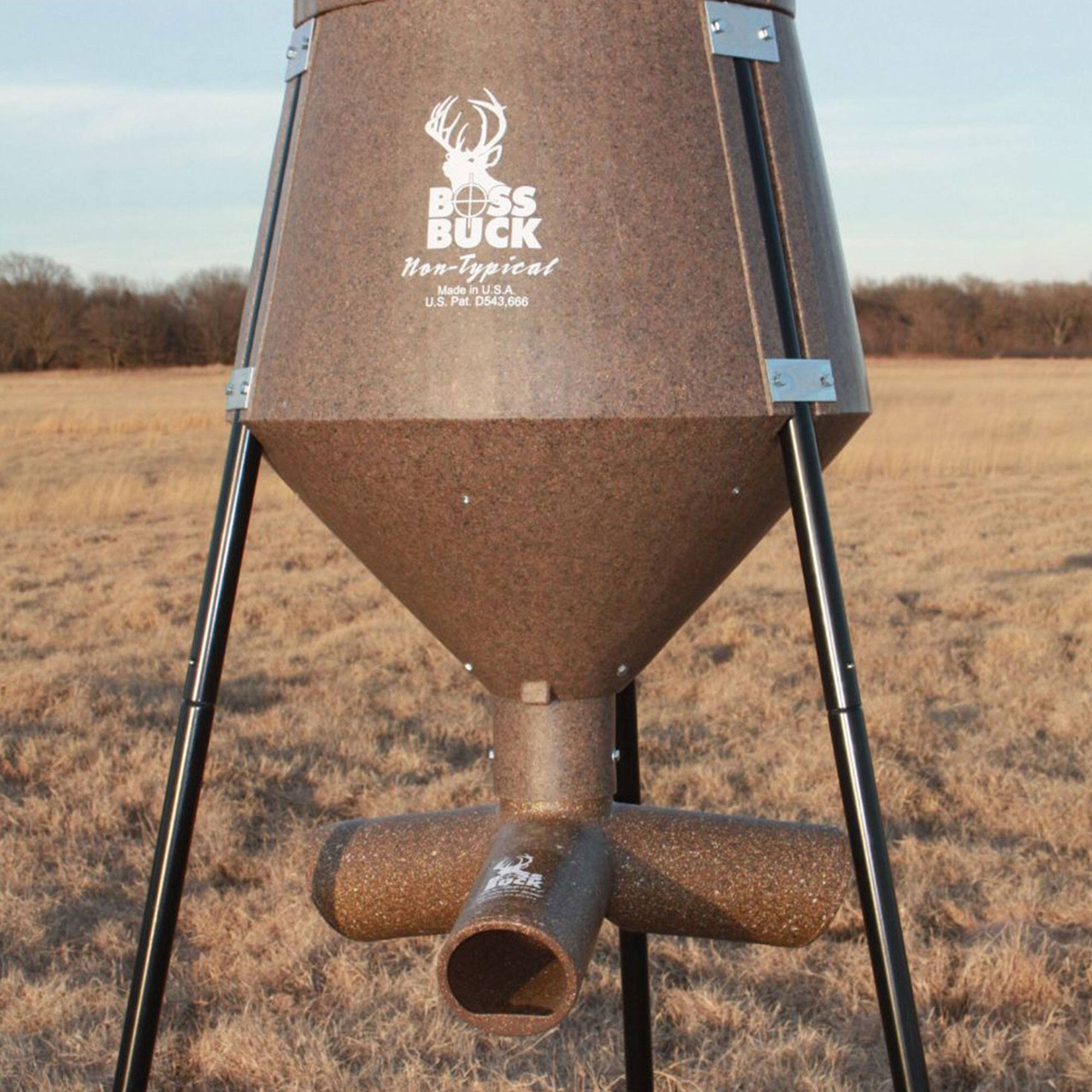 BOSS BUCK  
Non-Typical  
Made in U.S.A.  
U.S. Pat. D543,666