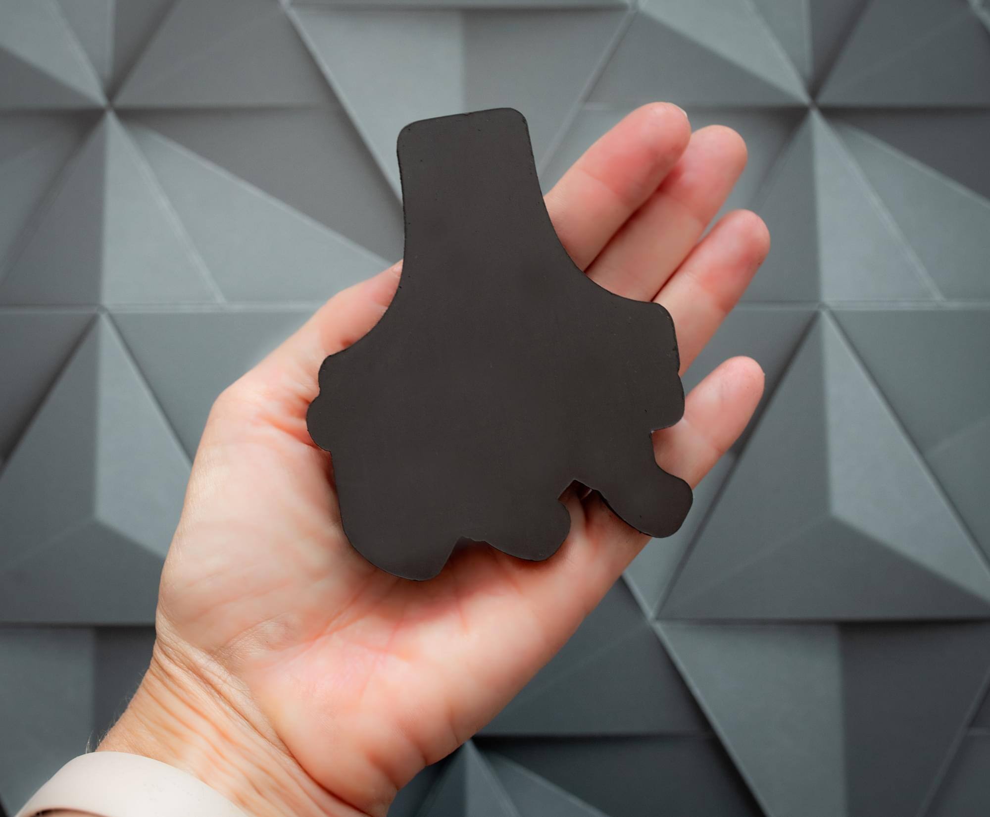 Alt View 3. NMR Distribution - ATARI Japanese Logo Funky Chunky Magnet - Red.