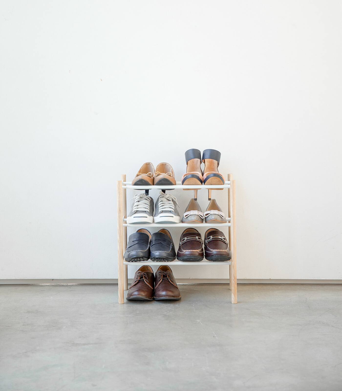 Angle. Yamazaki Home - Expandable Shoe Rack (18" H)  - Steel + Wood - White.