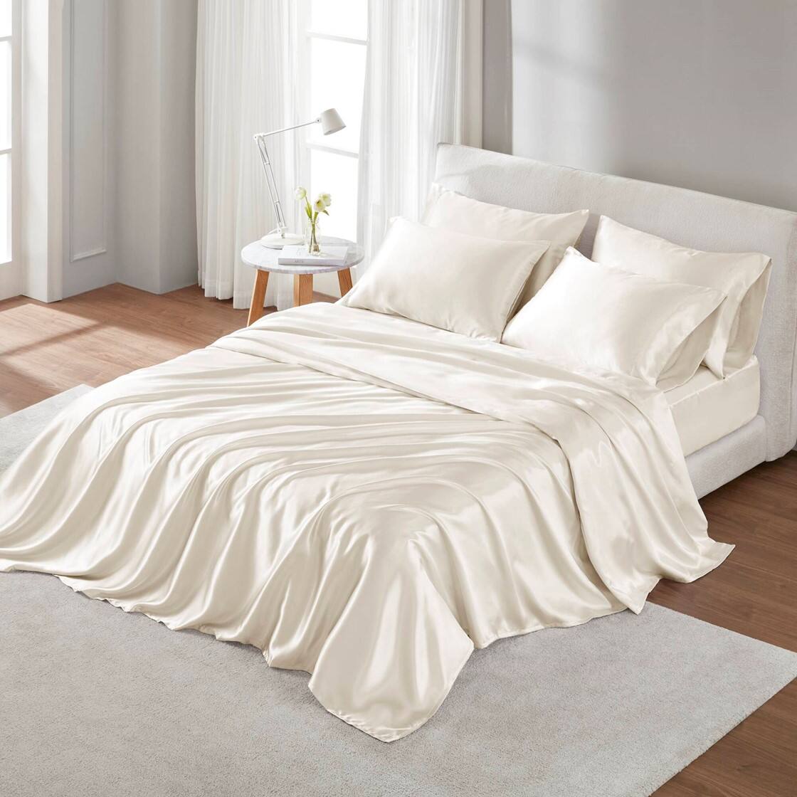 Alt View 1. Gracie Mills - Gracie Mills Coralie 6-Piece Wrinkle-free Satin Sheet Set - Ivory.