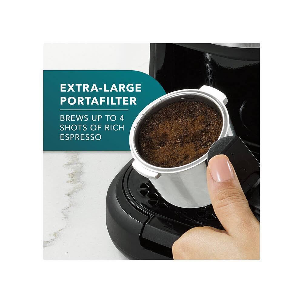 EXTRA-LARGE PORTAFILTER  
BREWS UP TO 4 SHOTS OF RICH ESPRESSO