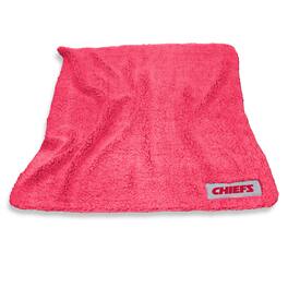 Logo Brands - Kansas City Chiefs 60'' x 50'' Frosty Fleece Blanket - Multicolor