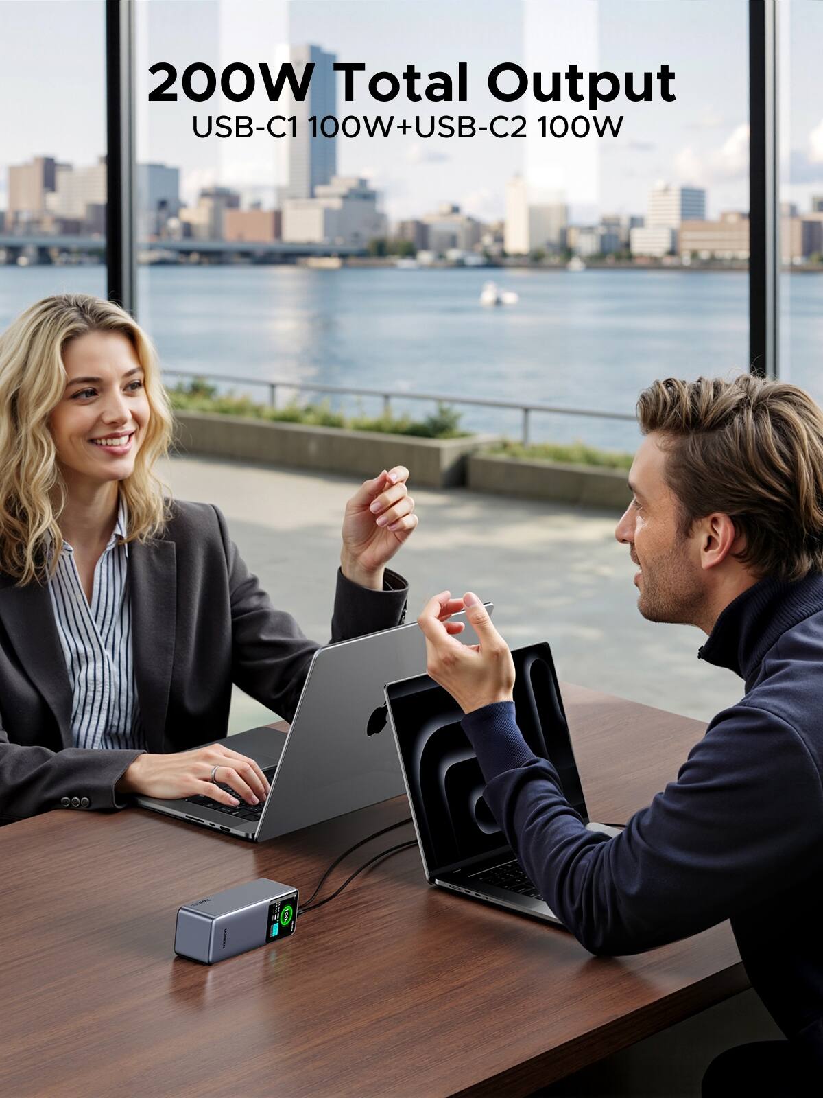 200W Total Output  
USB-C1 100W + USB-C2 100W