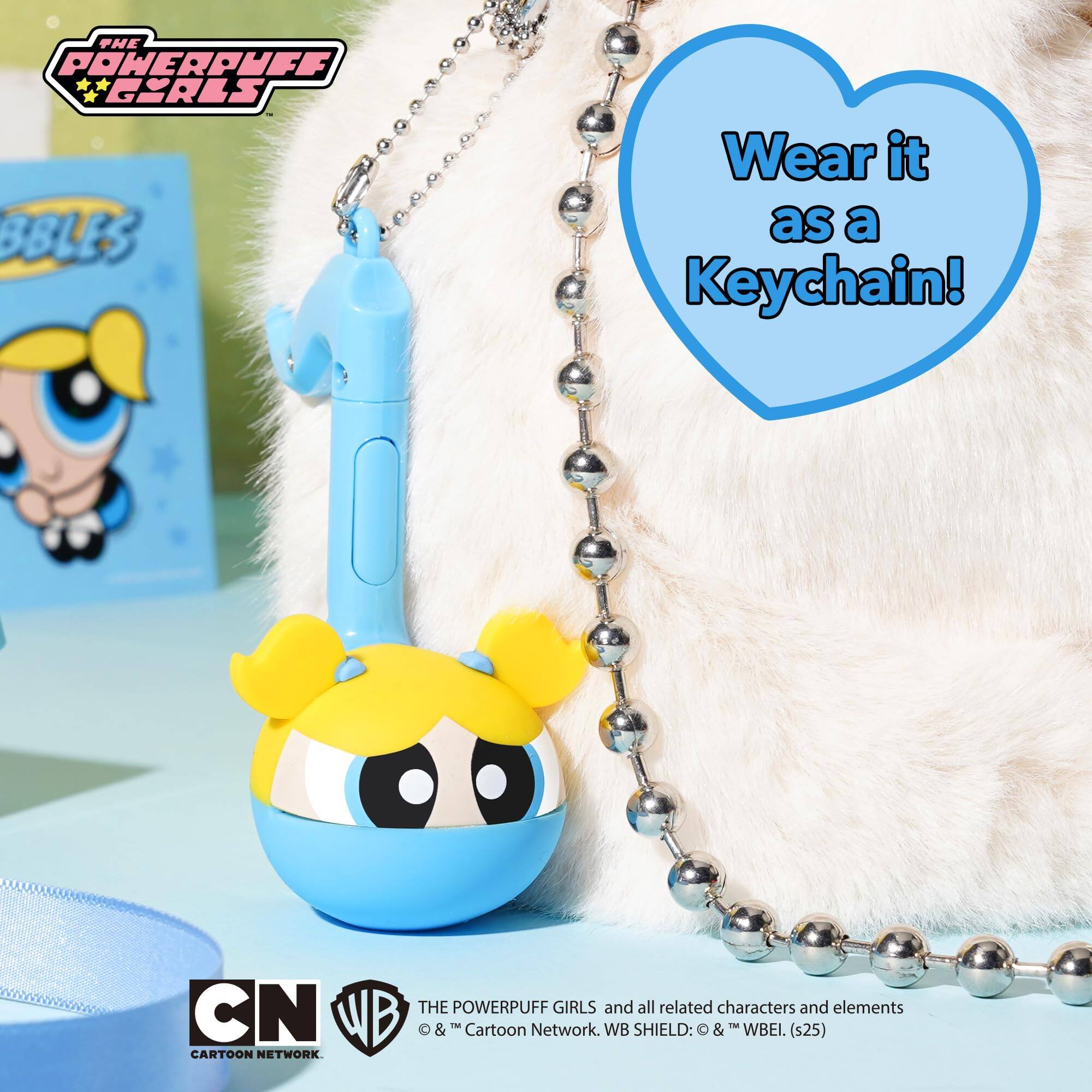PHE PAWERPHFF GERLS BBLES  
Wear it as a Keychain!  
C N THE POWERPUFF GIRLS and all related characters and elements WB C & TM Cartoon Network.  
WB SHIELD: O & M WBEI. (s25)  
CARTOON NETWORK.