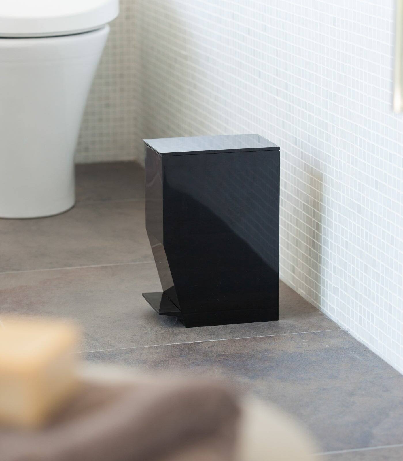 Alt View 7. Yamazaki Home - Step Trash Can - Black.