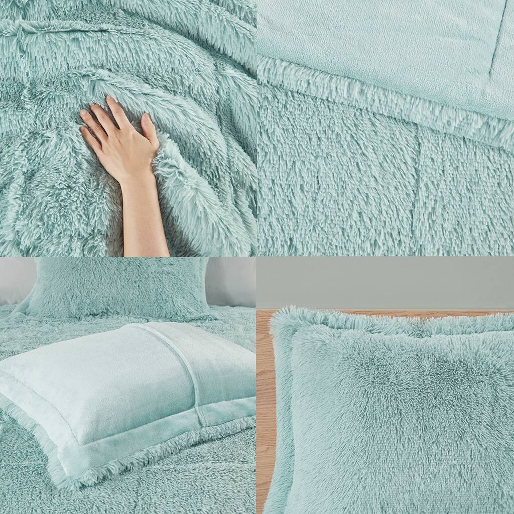 Angle. Hivvago - King/CAL King Soft Sherpa Faux Fur 3-Piece Comforter Set in Light Teal Blue - Light Teal Blue.