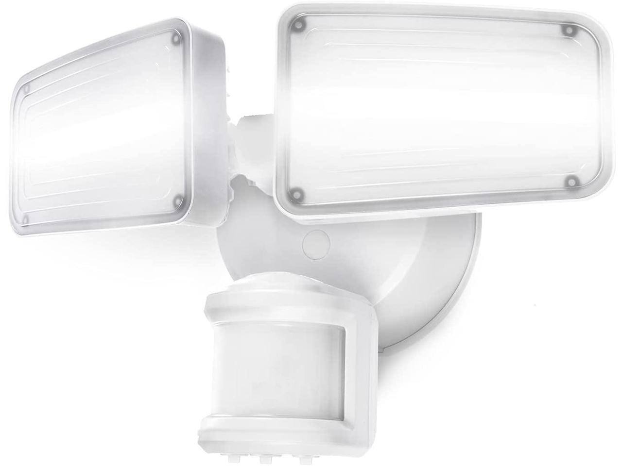 Alt View 6. Home Zone Security - 3,000-Lumen Twin-Head Halo Dual-Brightness LED Security Floodlight - White.