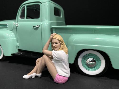 Angle. American Diorama - Car Girl in Tee Madee Figurine for 1/18 Scale Models by American Diorama - Multi.