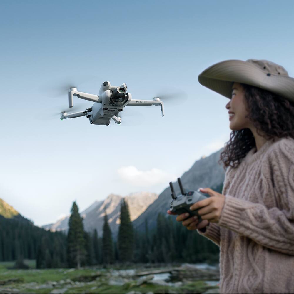 Alt View 3. DJI - Mini 4 Pro Drone with RC 2 Controller & Charging Hub CP.MA.00000813.01.
