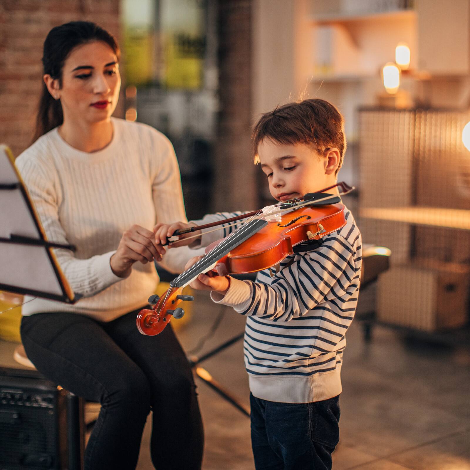 Left. Winado - 4/4 Natural Maple Wood Acoustic Violin Fiddle Set Row Rosin Gift.