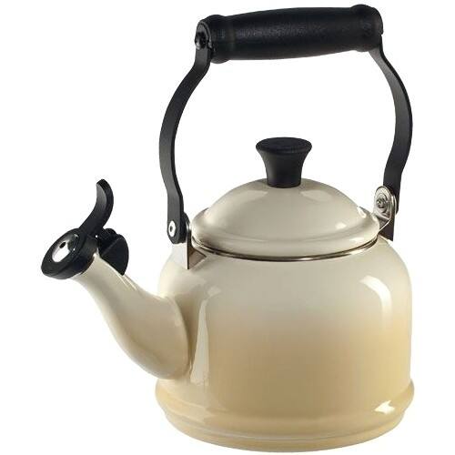 Front Standard. Le Creuset - Demi Cook Ware.