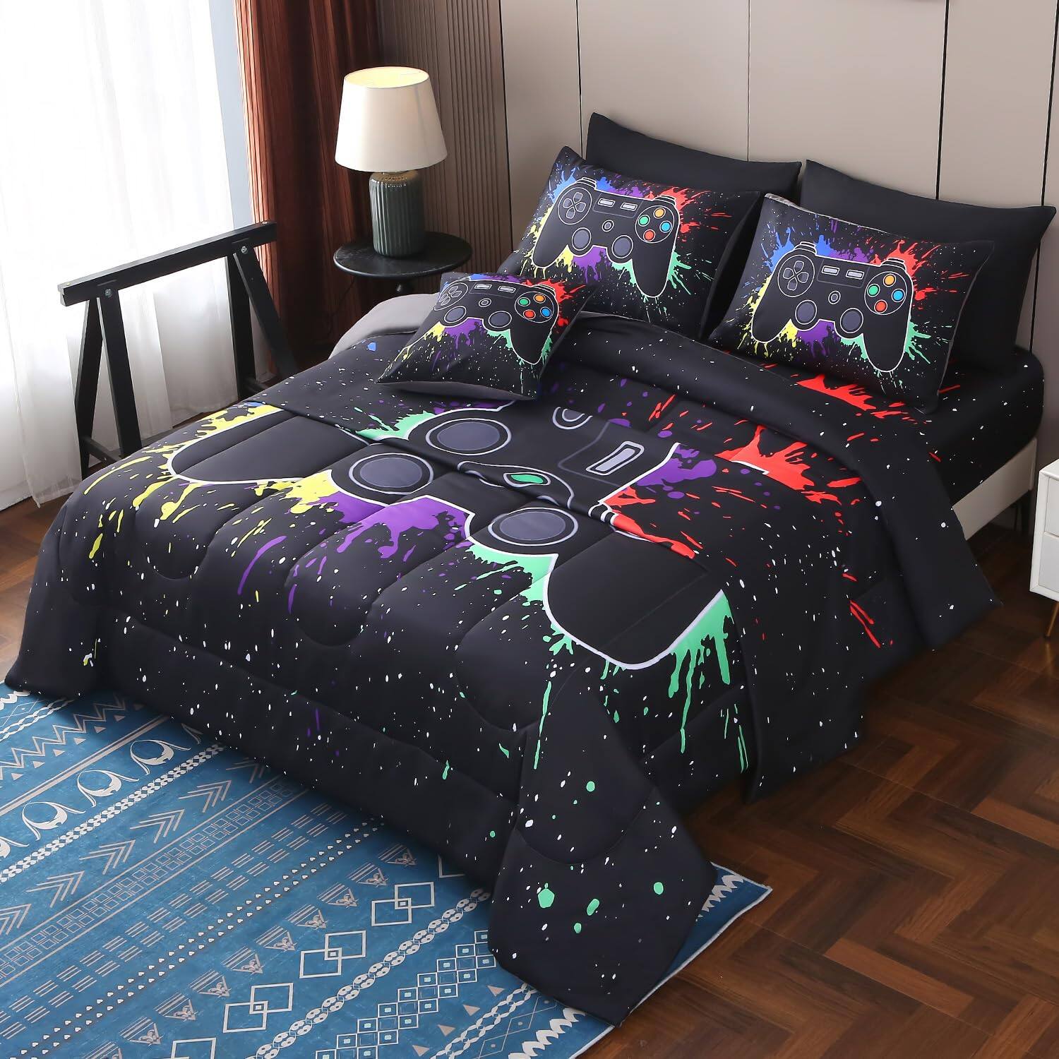 Black(printed Sheets) Queen (8-Piece)