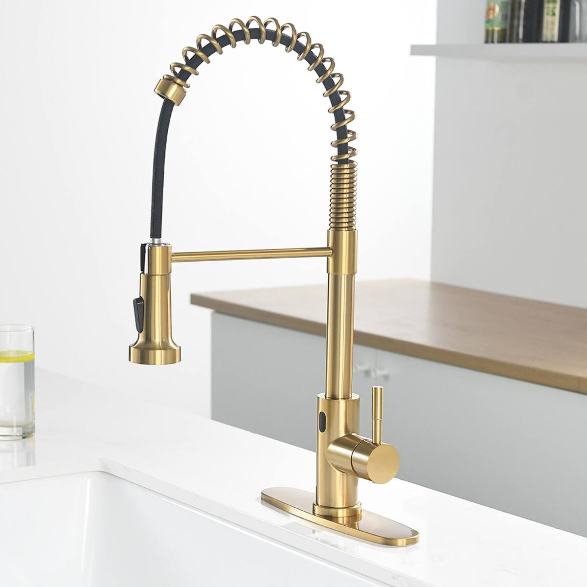 Back. Ropilly - Ropilly Touchless Kitchen Faucet with Pull Down Sprayer, Hands Free Automatic Single Handle Kitchen Sink Faucet - Brushed Gold.