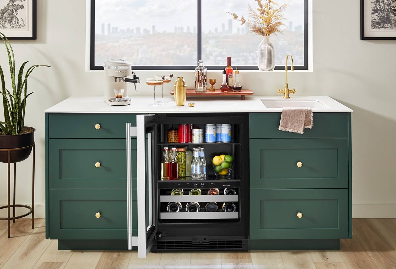 Alt View 4. KitchenAid - 24" Beverage Center with Glass Door and Metal-Front Racks - Black Cabinet/Stainless Doors.