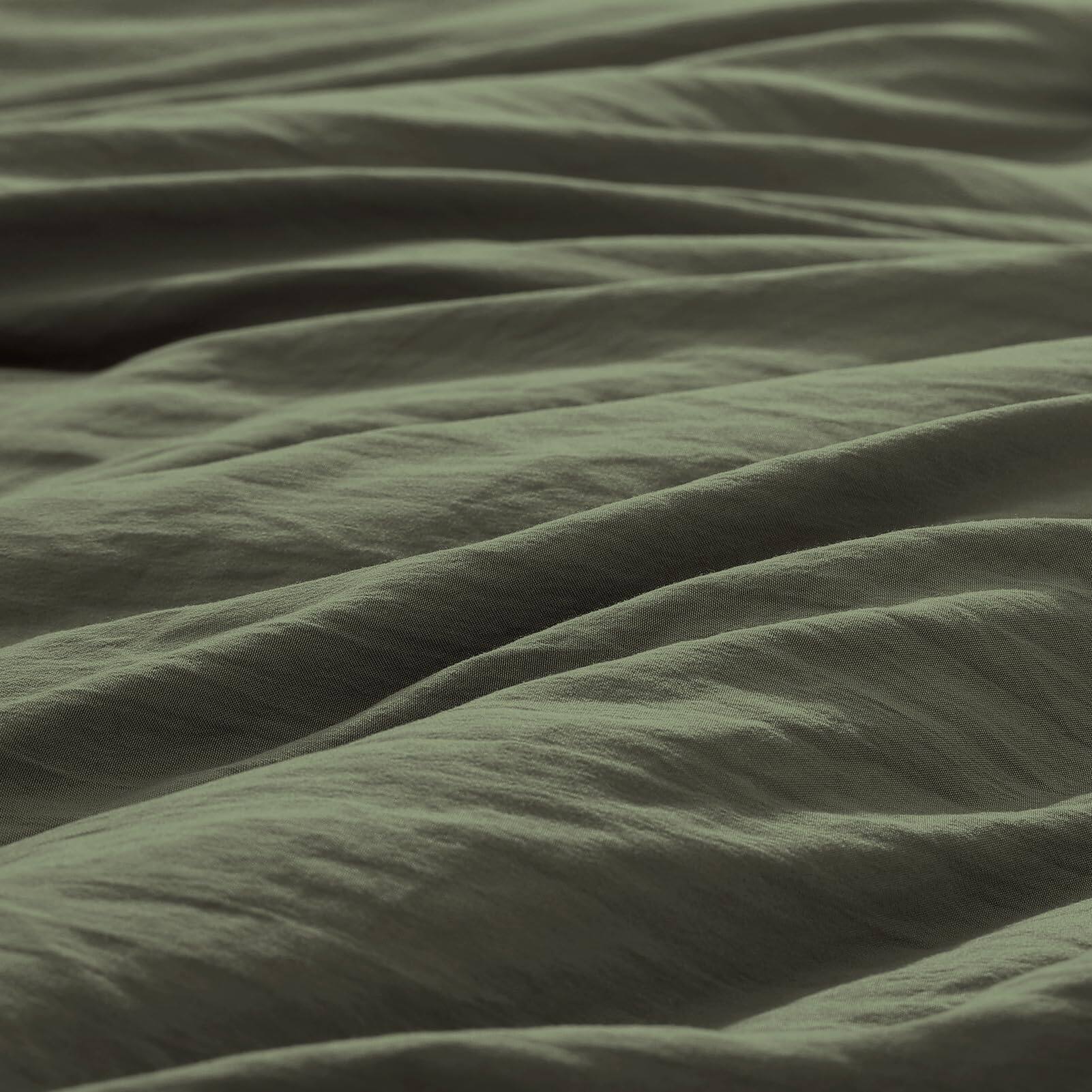 Back. Dazzed Corner - Queen Comforter Set - 3 Pieces Comforter Prewashed Soft Lightweight for All Seasons - Olive Green.