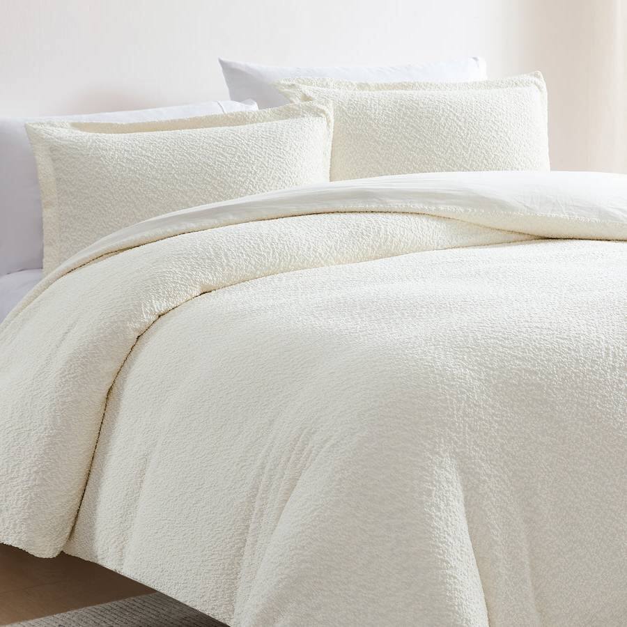 Angle. Hivvago - Full / Queen 3-Piece Off White Boucle Duvet Cover Set - Off White.