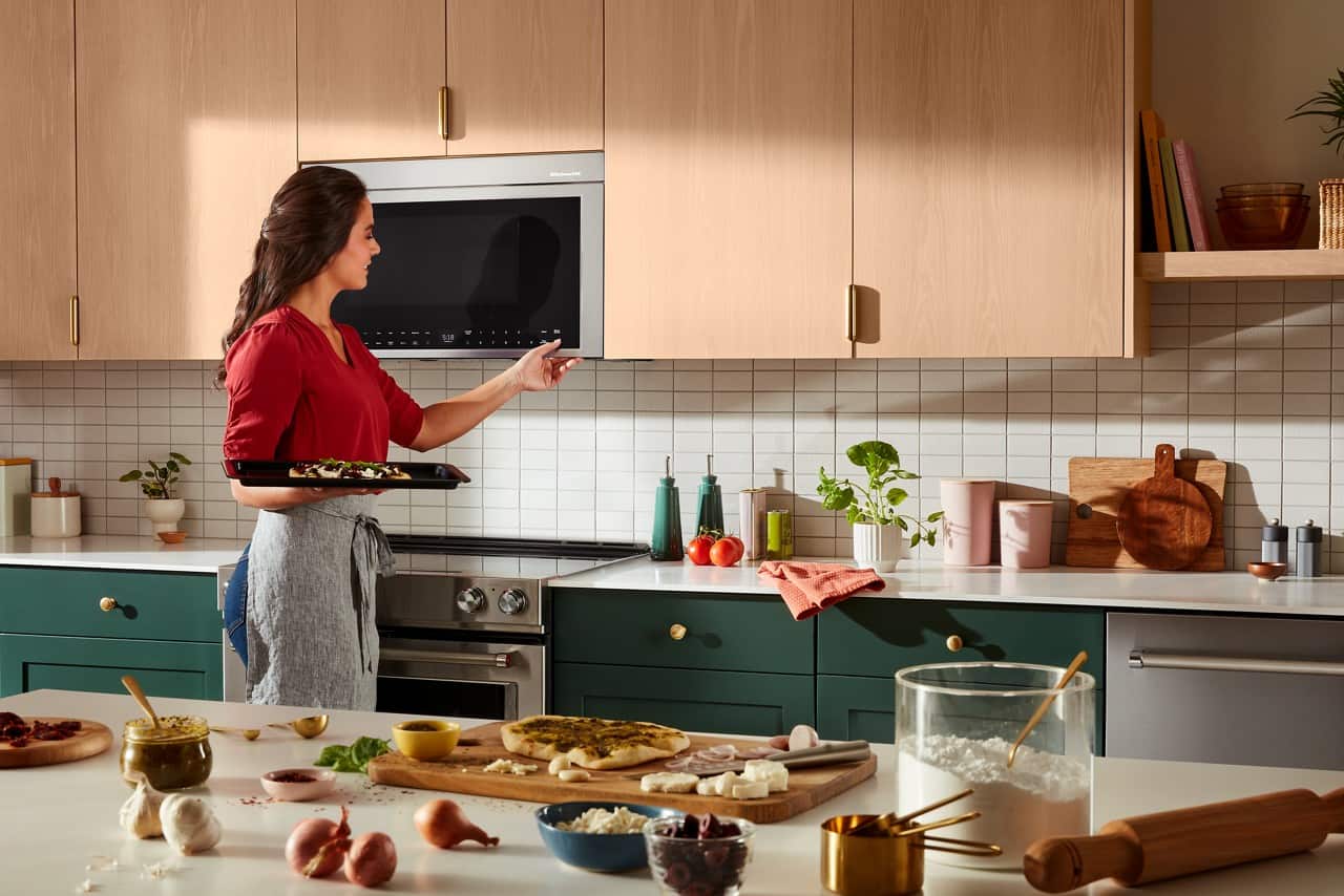 KitchenAid KitchenAid - 1.1 Cu. Ft. Convection Flush Built-In Over-the-Range Microwave with Air Fry Mode - Stainless Steel 14