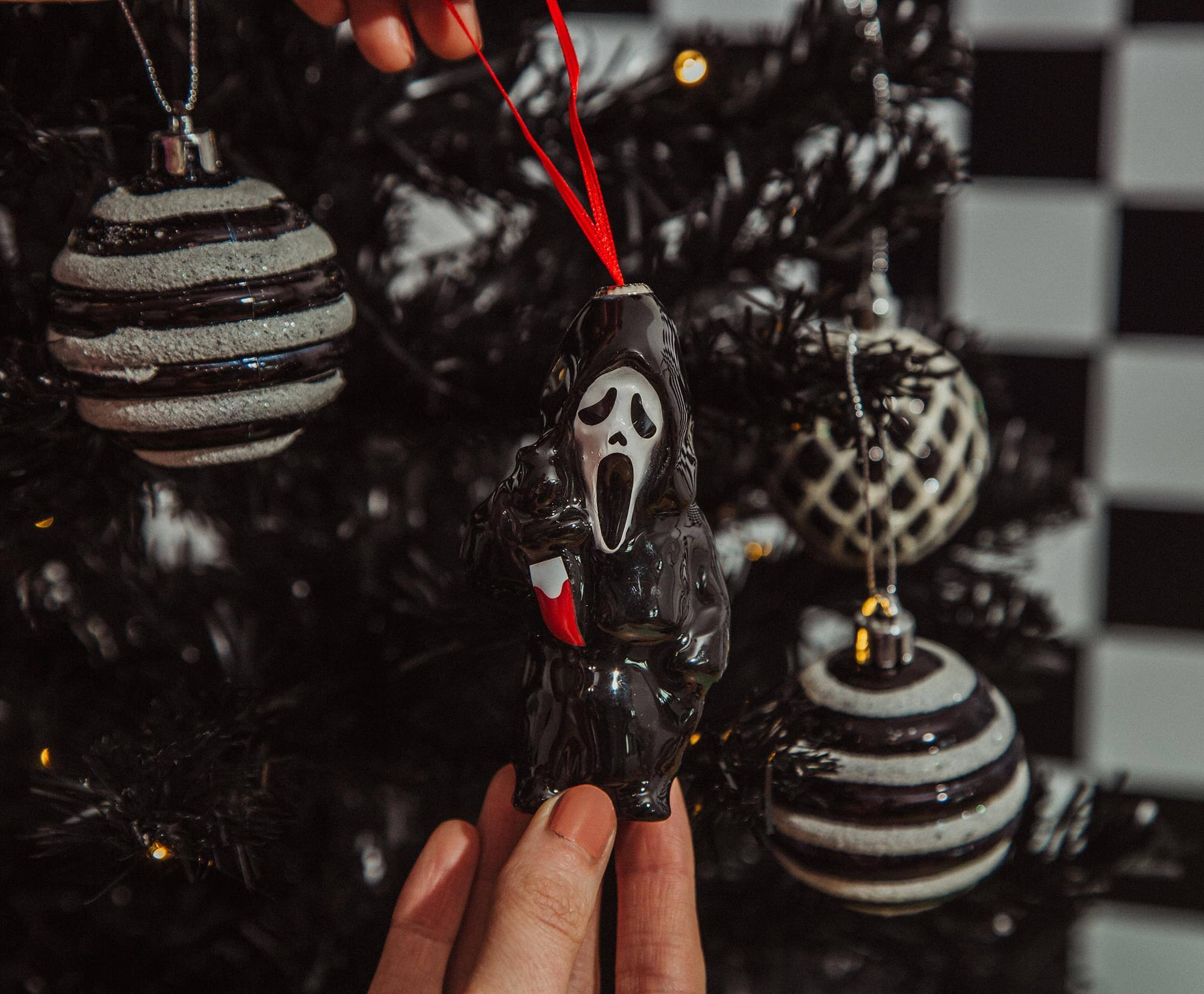 Alt View 3. Surreal Entertainment - Scream Ghostface 4-Inch Shatterproof Decoupage Ornament - Black.