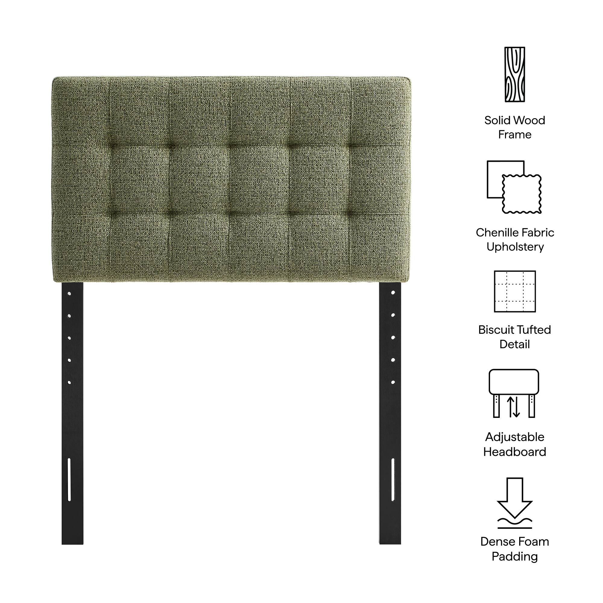 Solid Wood Frame  
Chenille Fabric Upholstery  
Biscuit Tufted Detail  
Adjustable Headboard  
Dense Foam Padding