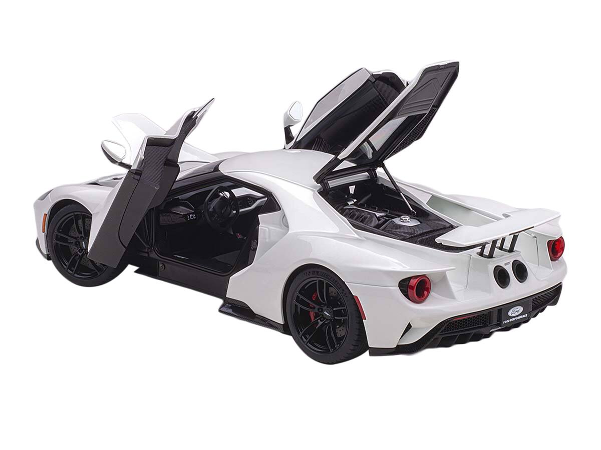 Alt View 1. Autoart - 2017 Ford GT Frozen White 1/18 Model Car by Autoart.