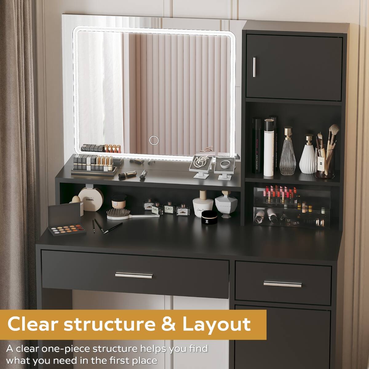 CHANEL

06

Clear structure & Layout

A clear one-piece structure helps you find what you need in the first place