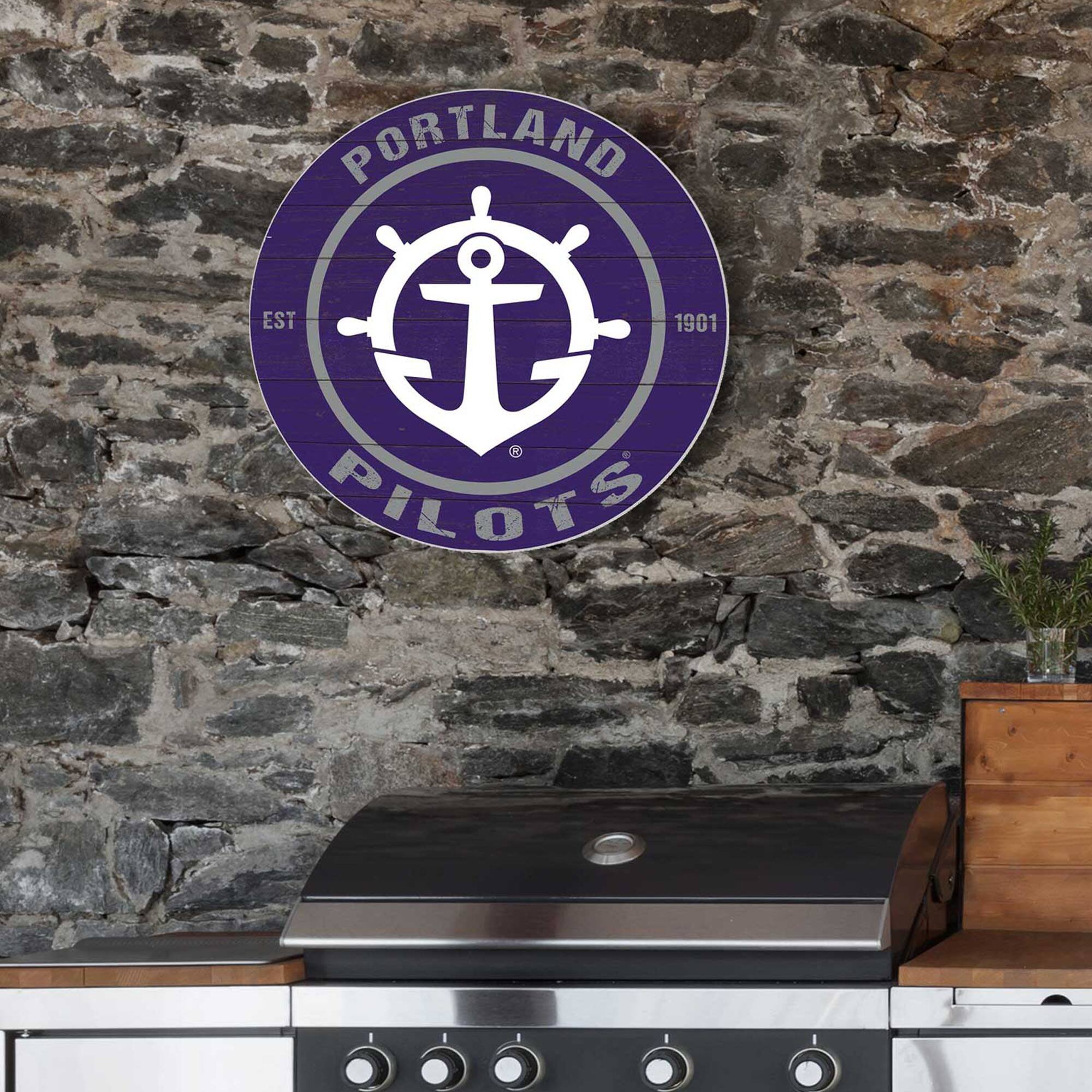 PORTLAND  
EST 1901  
PILOTS