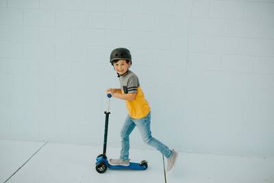 Mach1 Kick Scooter ALU City Scooter Scooter Grote 145 mm LED-lichtwielen/banden kinderstep, inklapbaar, kickscooter (L wit roze Mach1 Kick Scooter ALU City Scooter Scooter Grote 145 mm LED-lichtwielen/banden kinderstep, inklapbaar, kickscooter (L wit roze