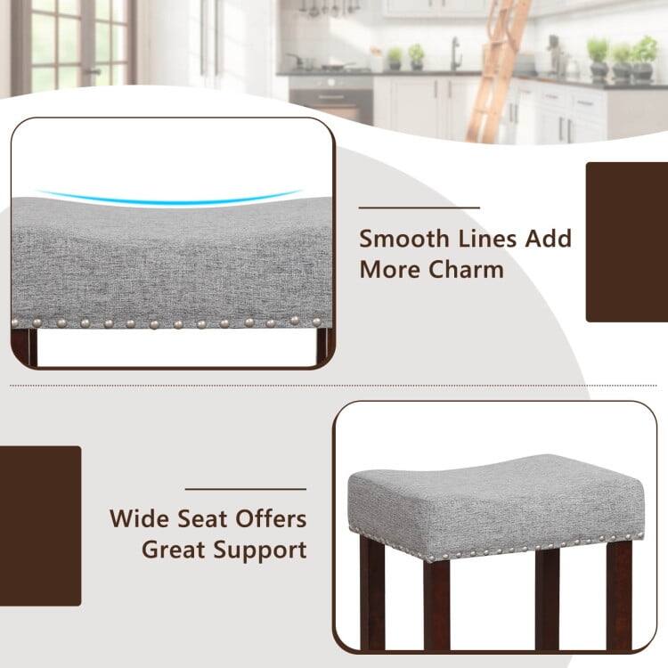 Smooth Lines Add More Charm  
Wide Seat Offers Great Support