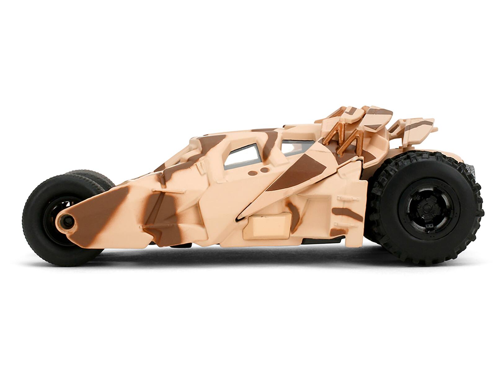 Angle. Jada - Batmobile Tumbler Camouflage "The Dark Knight Rises" (2012) Movie "Hollywood Rides" Series 1/32 - Beige .