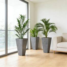 Tenleaf - Set of 3 Tall Planters Plastic Flower Pots Gray