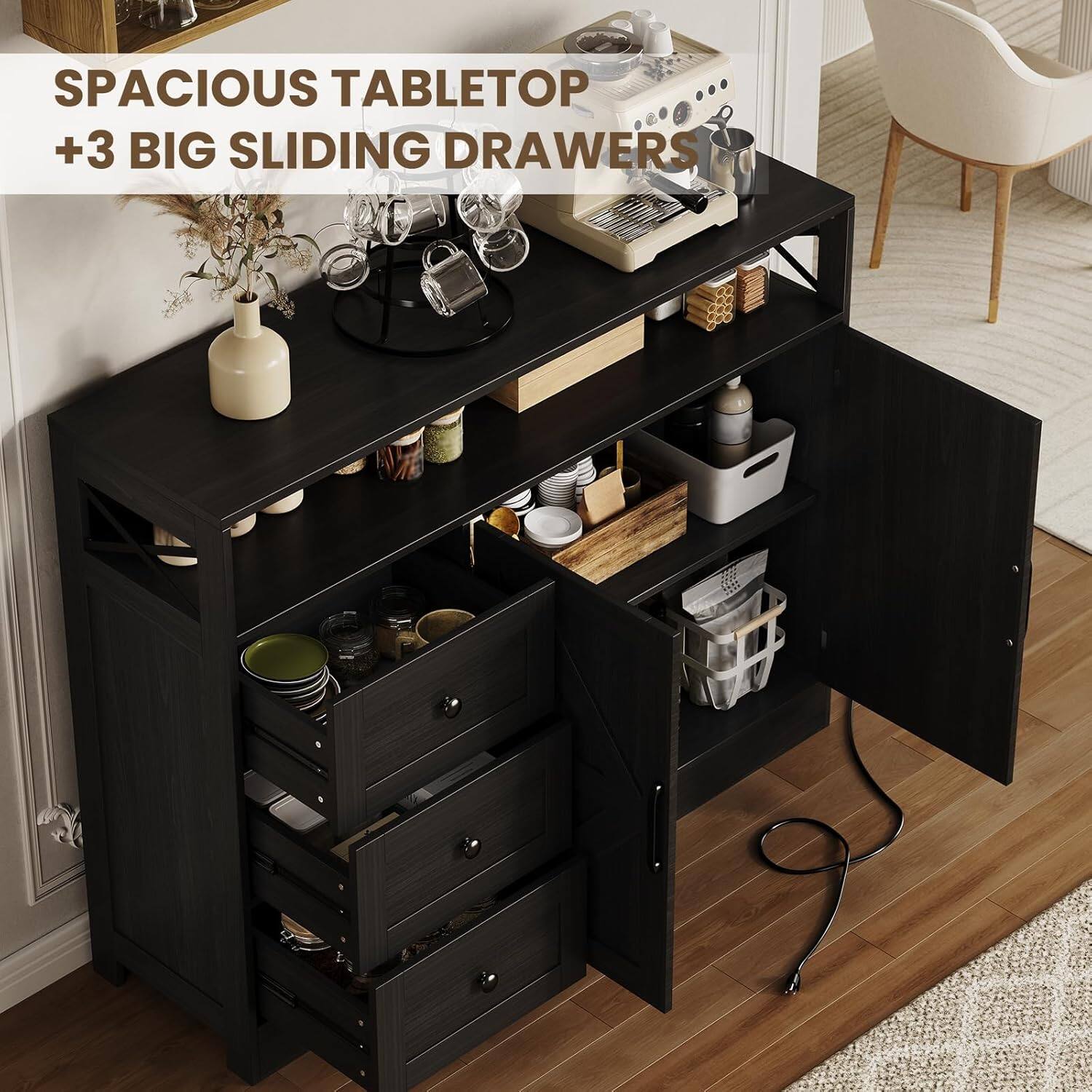 SPACIOUS TABLETOP  
+3 BIG SLIDING DRAWERS