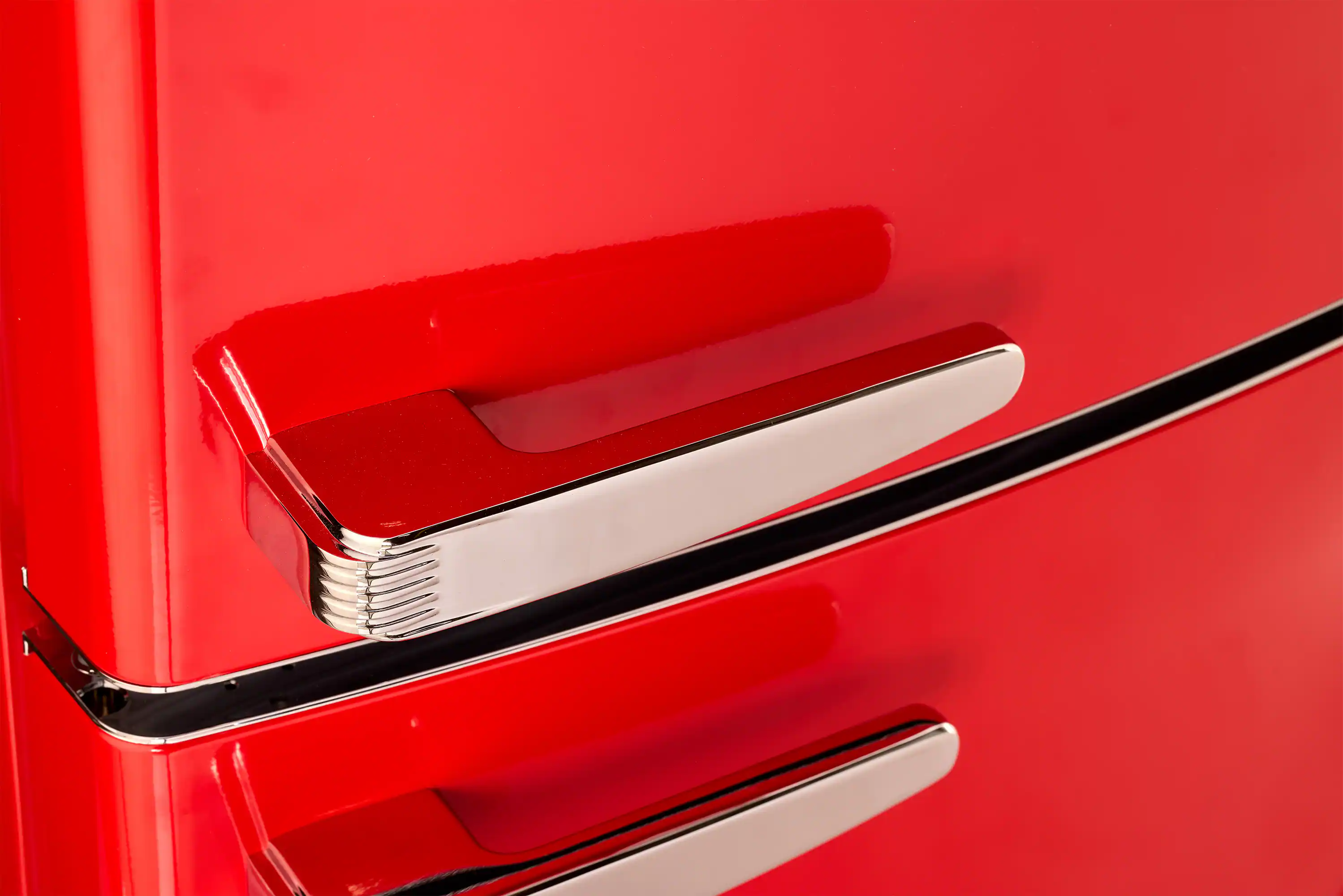 Alt View 9. Unique Appliances - Classic Retro 16.7 cu.ft Bottom Freezer Counter Depth Refrigerator - Candy Apple Red.