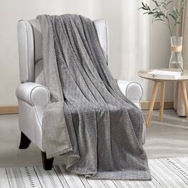 Noble House - Plazatex Chevron Micro plush Decorative All Season Grey 50" X 60" Throw Blanket - Gray