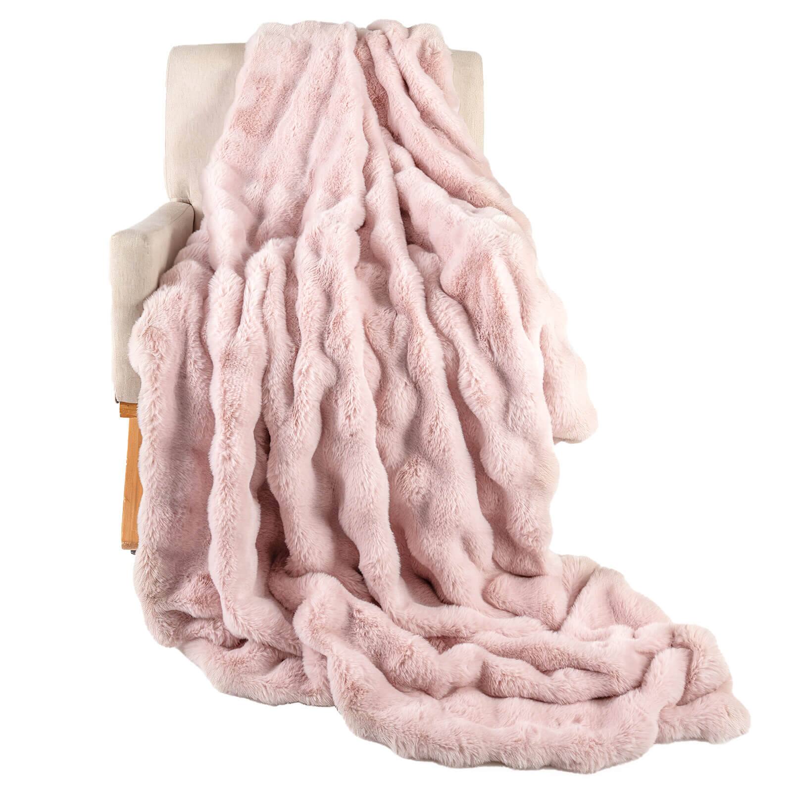 Alt View 9. Costway - Costway 80" x 60" Bubble Faux Rabbit Fur Throw Blanket with 2-Sided Design for Winter - Pink.