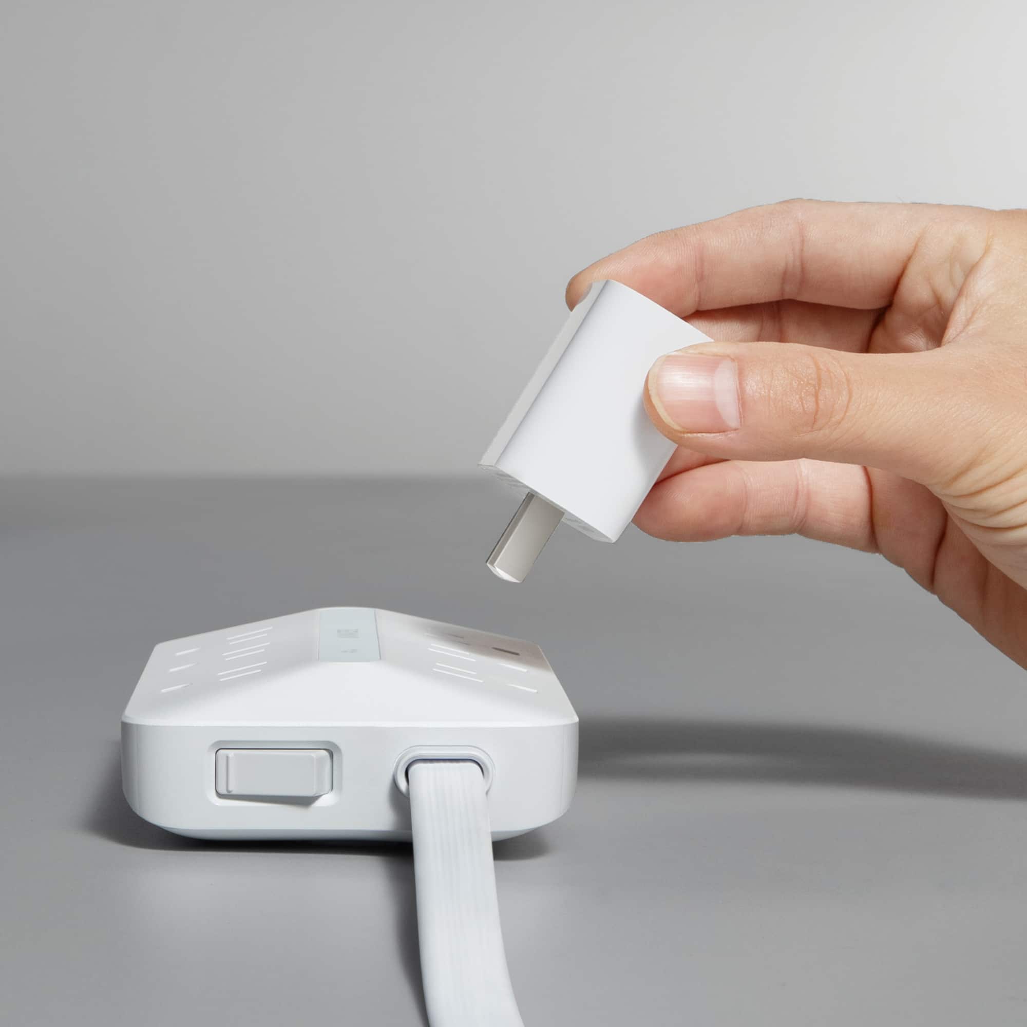 Alt View 12. Anker - 10-in-1 USB Power Strip - White.